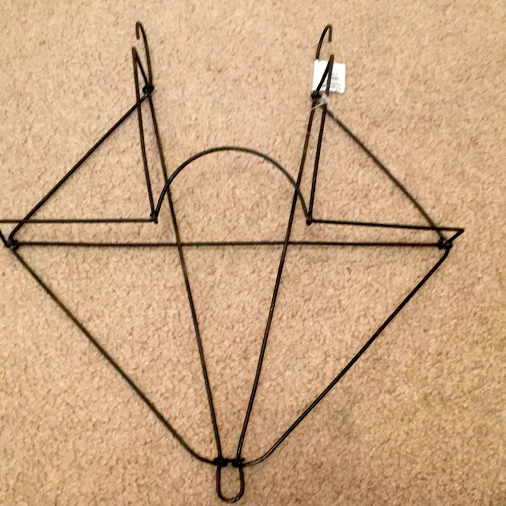 Plate Hanger Magnolia, black iron. Towel hanger
